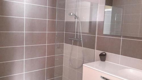 Saint-Regis-du-Coin Apartment | Reconnect with Nature: Child-Friendly Retreat Awaits