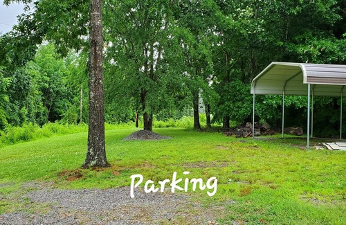 Cadiz Cottage | Cozy Waterfront Retreat in Cadiz with Family-Friendly Amenities