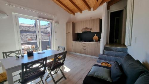 Vercana Apartment | Oceanfront Rest and View Apartment with Exceptional Amenities