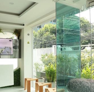 Ramkhamhaeng Hotel | Guest Rated: ResT Bangkok Poshtel with Family-Friendly Amenities