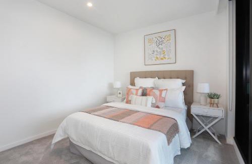 Glen Waverley Apartment | Rest Skygarden Collection: Family-Friendly Retreat with Pool