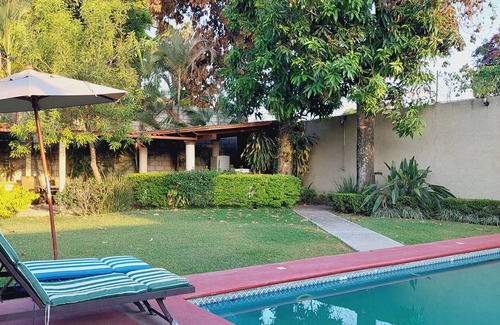 Yautepec House | Relax at Rest House: Pet-Friendly with Pool Access