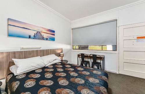 Naracoorte Hotel | Discover Family-Friendly Comfort at Rest Motels