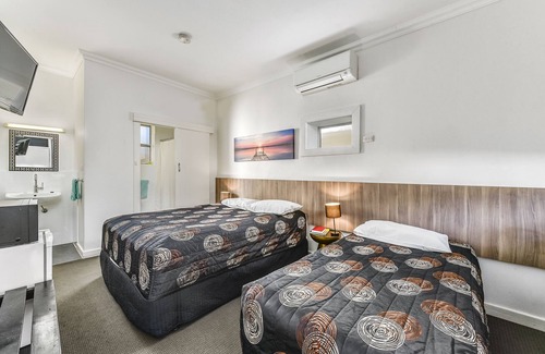 Naracoorte Hotel | Eco-Friendly Rest Motels Naracoorte with Family Amenities