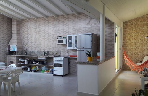 Morada da Praia House | Serene Retreat at Beach Address with Spa & Family Amenities