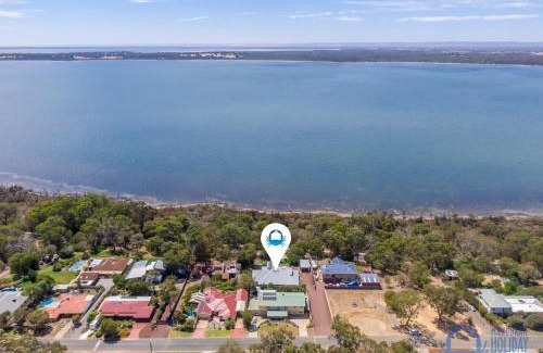Bouvard House | Relax and Unwind at Bouvard with Oceanfront Amenities