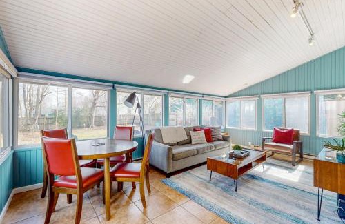 Douglas House | Peaceful Retreat for Families Seeking Rest & Relaxation