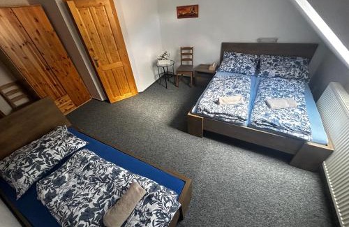 Klasterec nad Orlici House | Relax at Restaurace a penzion Na Stráni – Pet Friendly Stay