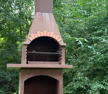 Gmina Swierzawa Apartment | Delightful Izba Rybacka: Stay in the Volcano Region