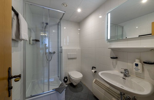 Heiligenrode Hotel | Discover Restaurant & Landhotel Zum Niestetal - Family-Friendly Getaway