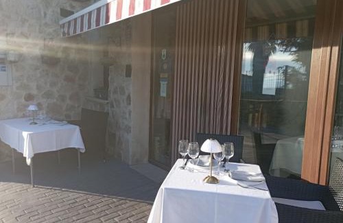 Villamiel Hotel | Discover El Mirador de Trevejo: Family-Friendly Retreat