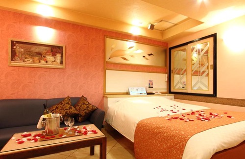 Fuchu Hotel | Cozy Retreat at Restay Fuchu - Adults Only Getaway
