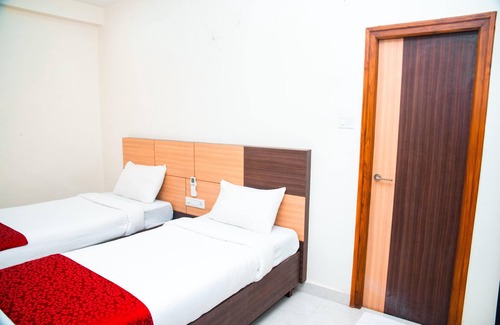 Serilingampally Hotel | Budget-Friendly Comfort at Rester Xpress - Kondapur
