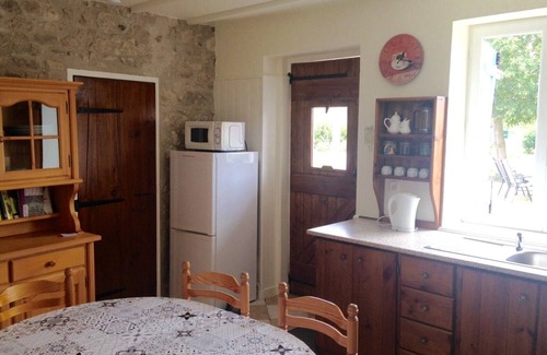 Genouillac Cottage | Discover "Restez-là" Gîte: A Perfect Rural Escape