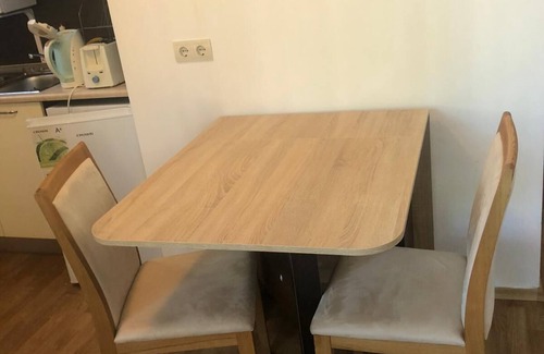 Aheloy Apartment | Cozy 1-Bed Apartment Near Vineyards with Breakfast Included