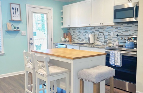 Charlotte House | Relaxing Retreat with Game Room & Deck, Just 6 Miles Away