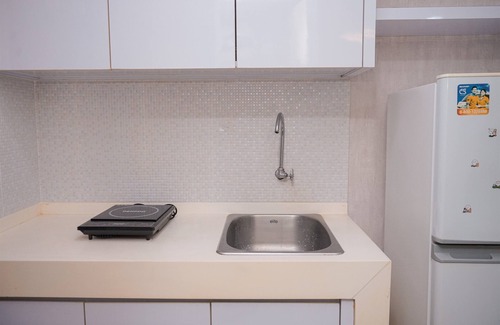 Serpong Apartment | Restful Studio Room At Serpong Greenview Apartment