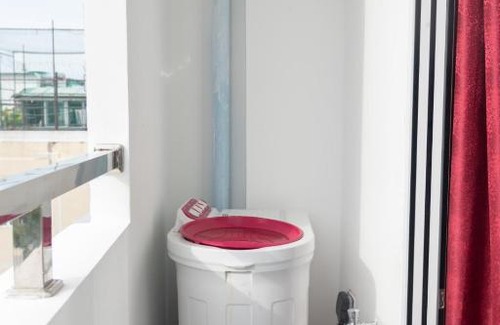 Male House | Cozy Resting View: Family-Friendly with High Guest Ratings