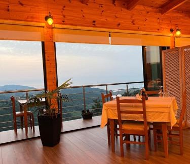 Ishem Hotel | Discover Comfort at Restorant Hotel Xheni - 4-Star Excellence