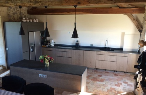 Francescas House | Elegant 18th Century Farmhouse with Pool & Scenic Views