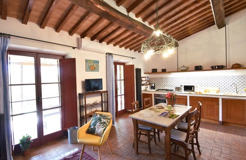 Villa Parigini House | Beautiful Restored Barn with Pool, Near Siena - Rated 9.4/10