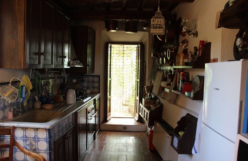 Castellina in Chianti House | Charming Chianti Farmhouse with Pool & Tennis Court