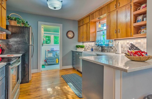 Mars Hill House | Charming 1930s Home with Spa, Steps from Town!