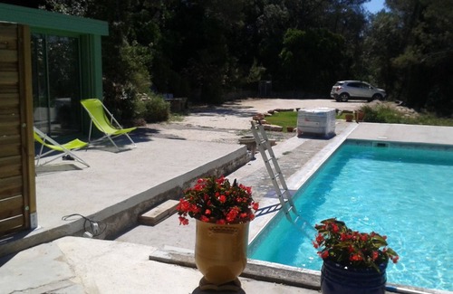 Les 3 Ponts House | Relax at MASET En garrigue: Family-Friendly with Spa & Kitchen