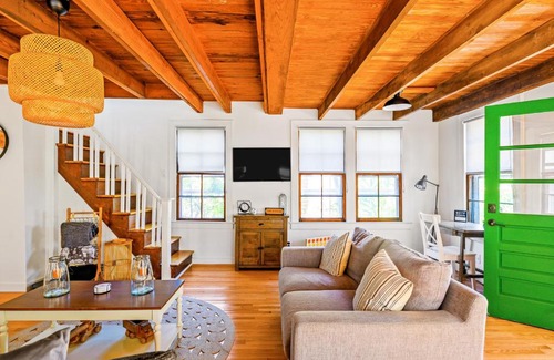 Ocean Beach House | Family-Friendly Reteela Retreat: Your Ideal Getaway Awaits