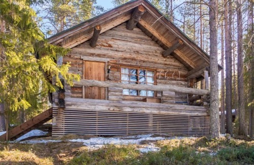 Kuusamo House | Explore Retkietappi Kelopirtti: Lake View & Spa Retreat
