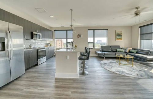 Troy Apartment | Retreat and Repeat Luxury RESORT STYLE Living