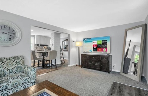 Willoughby House | Top-Rated Retreat at DTW with Pool, Spa, and Breakfast