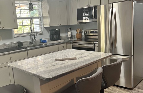 Homosassa Villa | Guest Rated 9.8: Retreat on the Creek Duplex Home