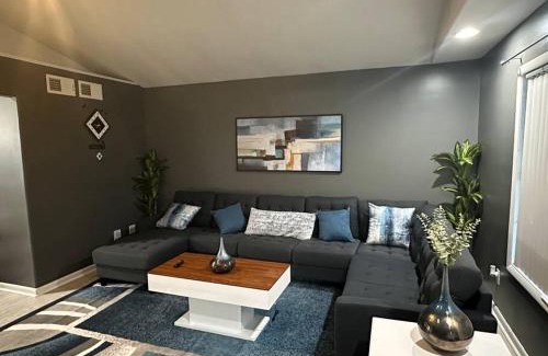 Morgantown Apartment | Discover a Contemporary Home for Your Perfect Getaway