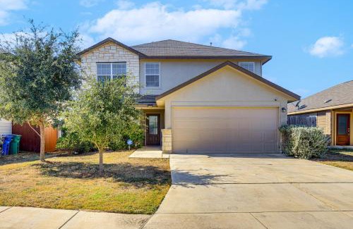 Southside House | Retreat with Game Room 15 Mi to Dtwn San Antonio!