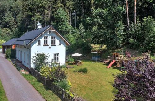 Trutnov Ski Chalet | Retro 37