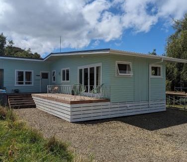 Kuaotunu House | Oceanfront Retro Kuaotunu Beach House with Pet-Friendly Vibes