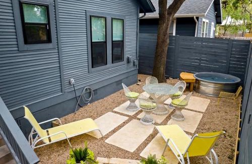 South River City House | Bright Retro Austin Home Near S Congress Ave with Pool