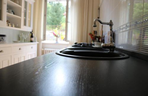 Karlovy Vary Apartment | Stylish Retro Apartment with Balconies & Convenient Lift