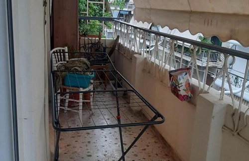 Petralona Apartment | Cozy Retro Home Steps from Monastiraki - Pet Friendly Stay