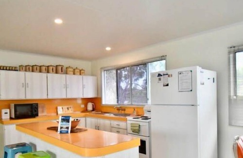 Woodgate House | Retro Retreat one street from the Esplanade