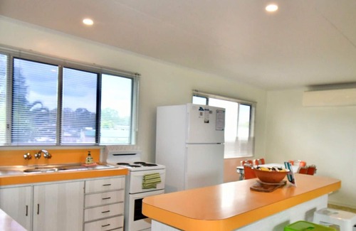 Woodgate House | Retro Retreat one street from the Esplanade