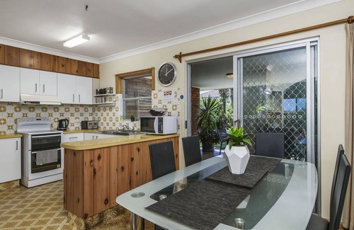 North Haven House | Pet-Friendly Retreat @ Riverview with Pool & Ocean Views