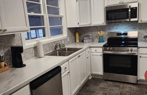 Boone House | Retro themed 2-bedroom house in Boone The Retro Rambler is pet friendly!