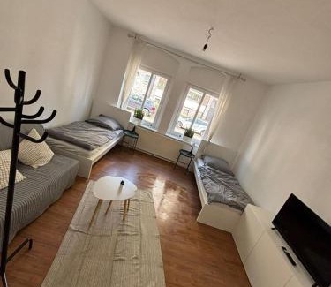 Leverkusen Apartment | Reuschenbergerstrasse in Leverkusen