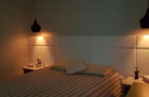 Jardim Paulista House | Reveillon Minimo de 4 diárias - Casa na Praia localizada no centro da cidade com piscina e churrasqueira