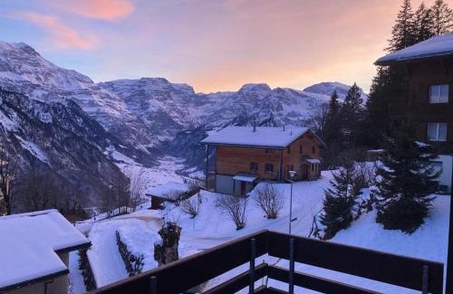 Braunwald Apartment | Discover Family-Friendly Comfort at Revier Silberwiidä-Galerie