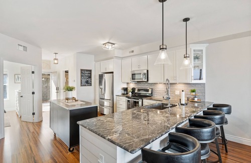 Osage Beach Condo | Unwind at Lands' End: Main Channel Views & Waterfall Pool