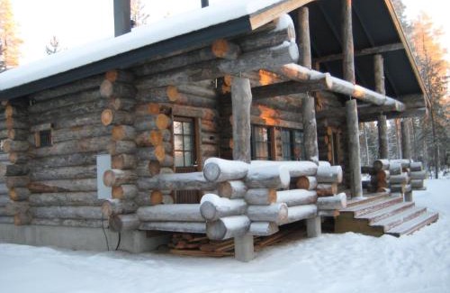 Kolari Ski Chalet | Experience Family-Friendly Comfort at Revontuli Cottage