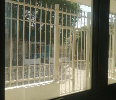 Metropolitana House | Rey Salomón